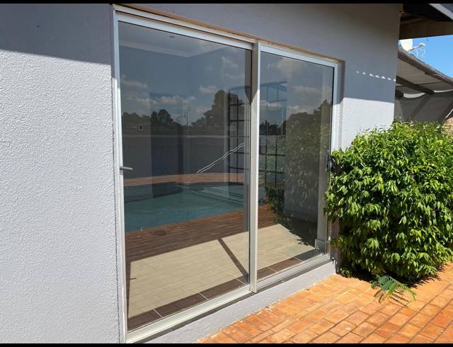 1,000M² INVESTMENT FOR SALE IN BENONI NORTH
